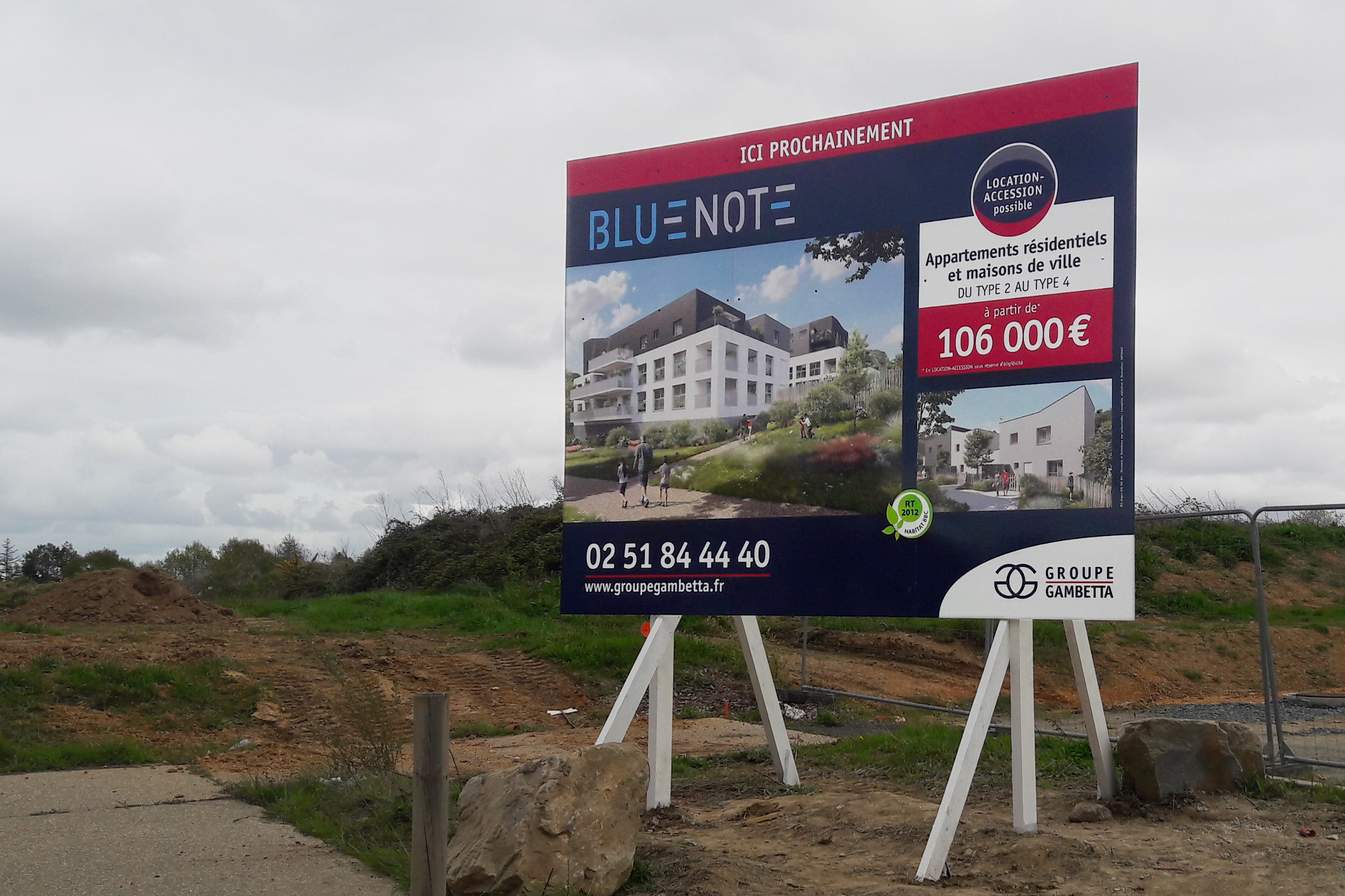 panneau de chantier signalétique réalisation fabrication pose nantes bouguenais immobilier